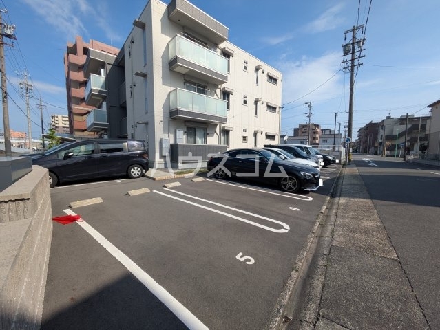20/25 駐車場