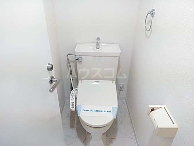 13/30 トイレ