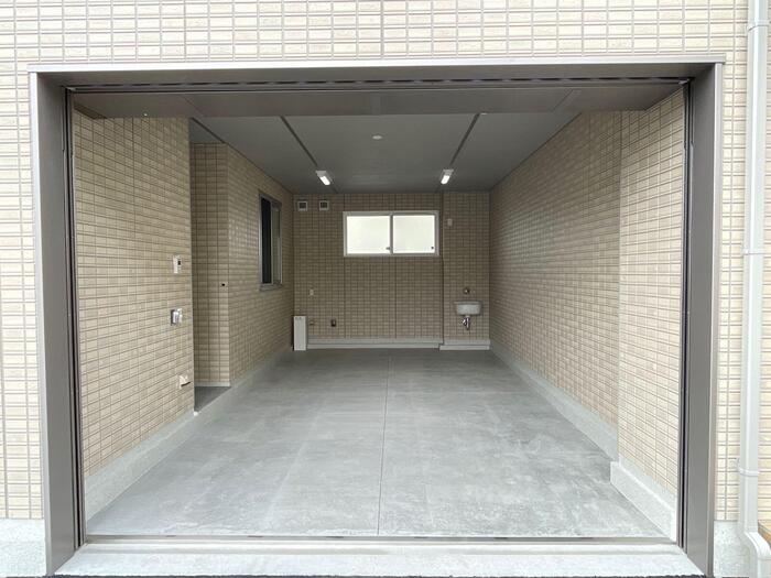18/22 駐車場