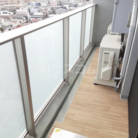 21/30 バルコニー