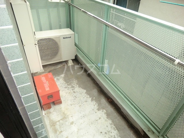 22/28 バルコニー