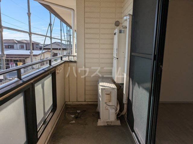 16/27 バルコニー