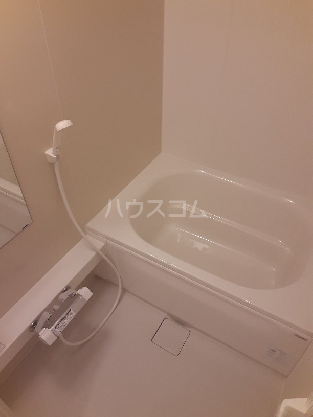 14/30 浴室
