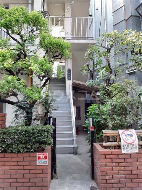 2/7 エントランス