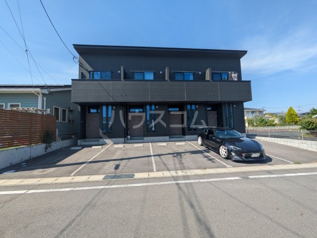 26/27 駐車場