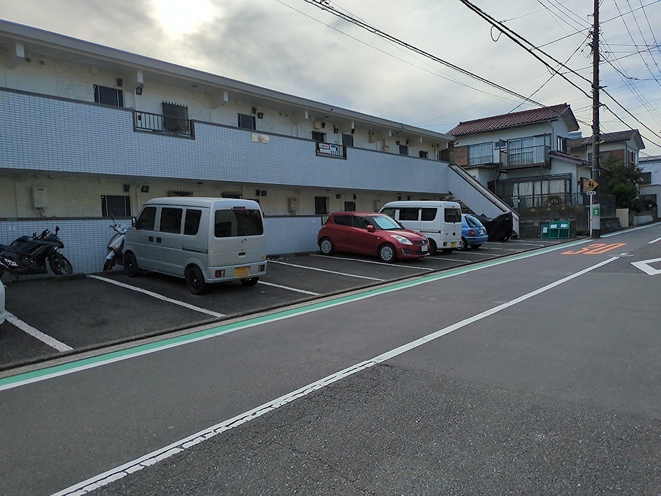 19/22 駐車場