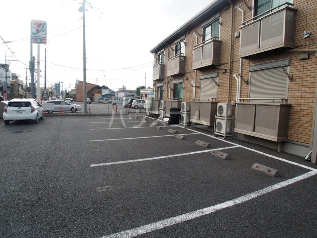 21/27 駐車場