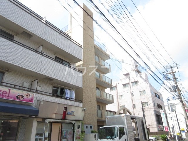 2/8 外観