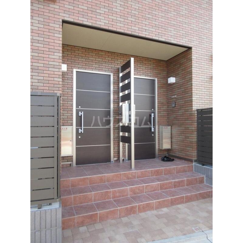 21/21 エントランス