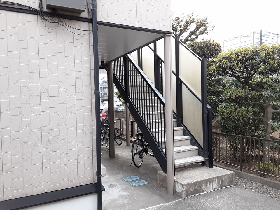 20/27 エントランス