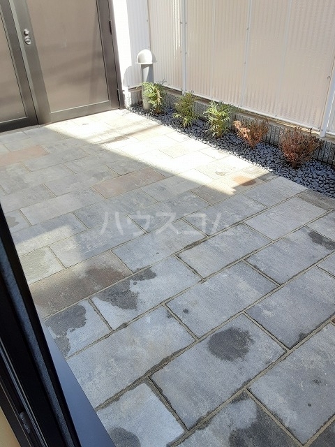 21/29 バルコニー