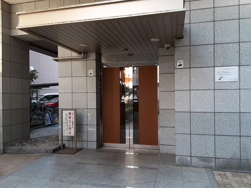 2/10 エントランス