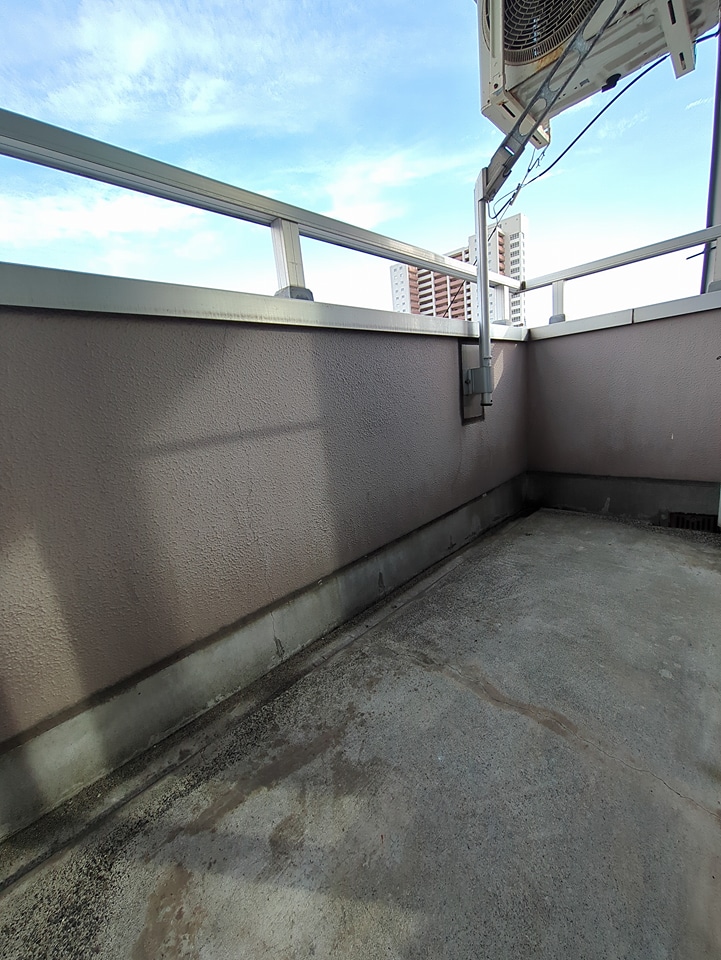 19/29 バルコニー