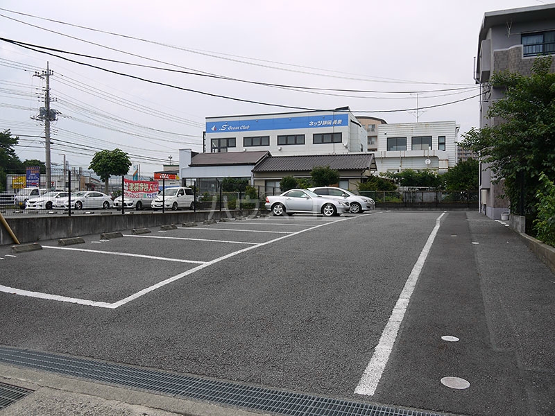 20/24 駐車場