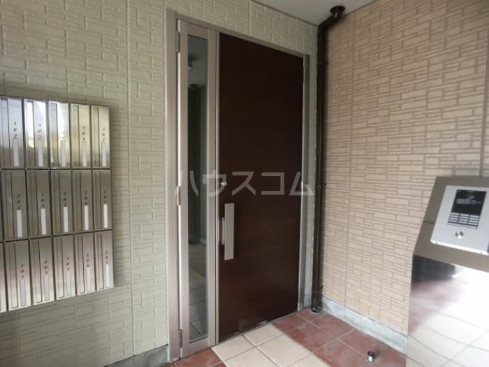 19/21 エントランス