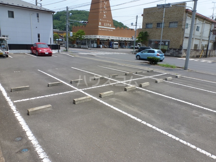 21/29 駐車場