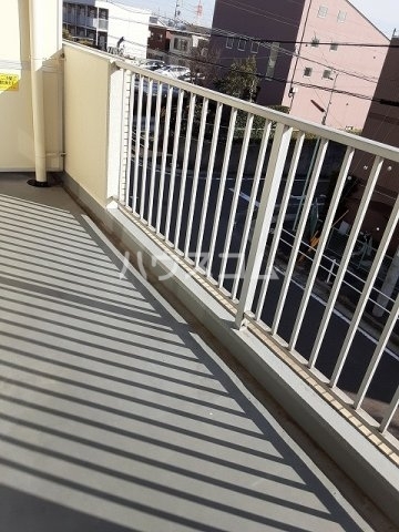 18/26 バルコニー