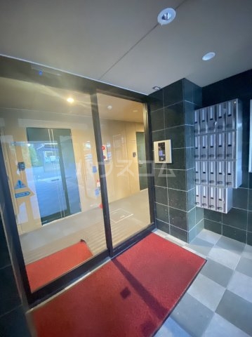 29/30 エントランス