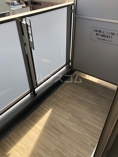 19/30 バルコニー