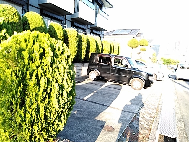 2/11 駐車場