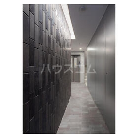 15/25 エントランス