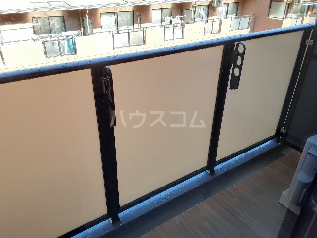 18/30 バルコニー