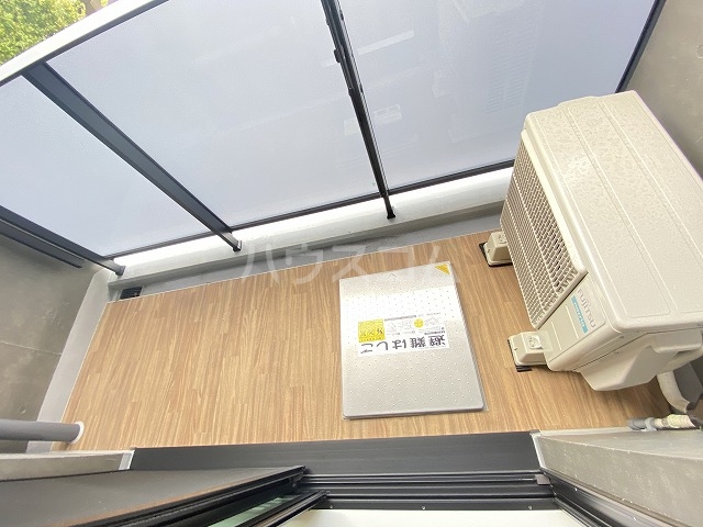 19/30 バルコニー