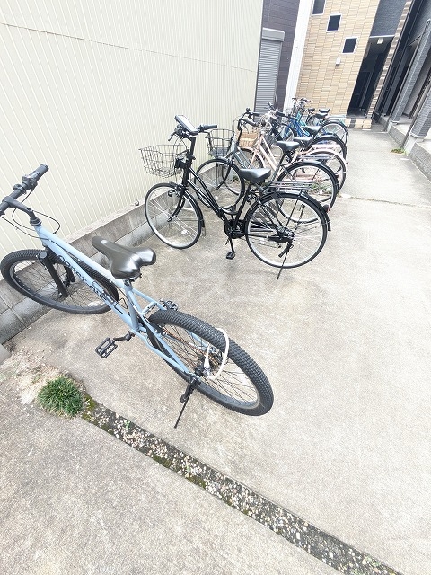 27/30 駐車場