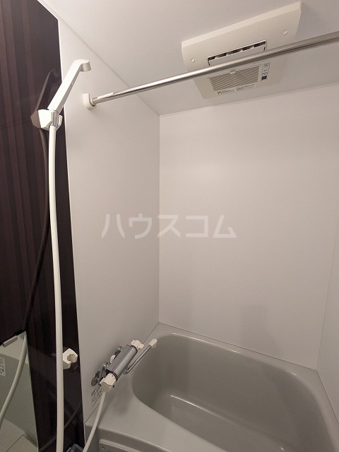 17/30 浴室
