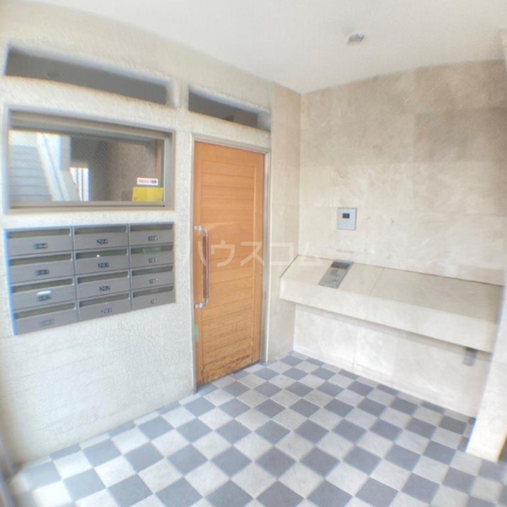 2/7 エントランス