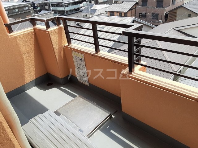 21/30 バルコニー