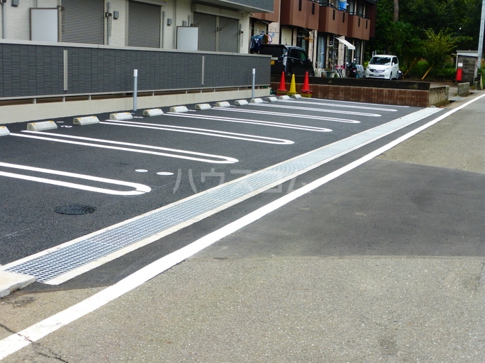 14/24 駐車場