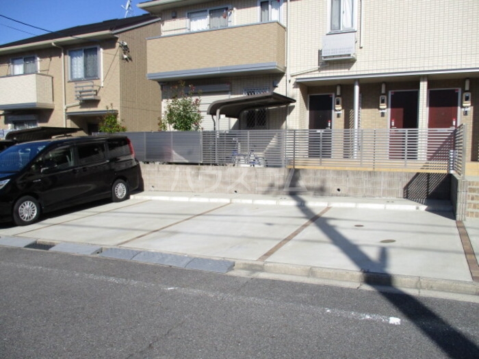 20/30 駐車場