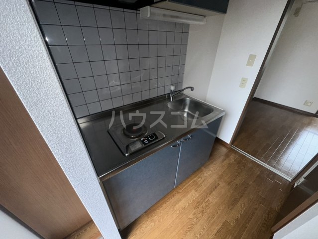 14/30 キッチン