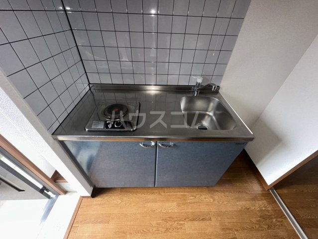 13/30 キッチン