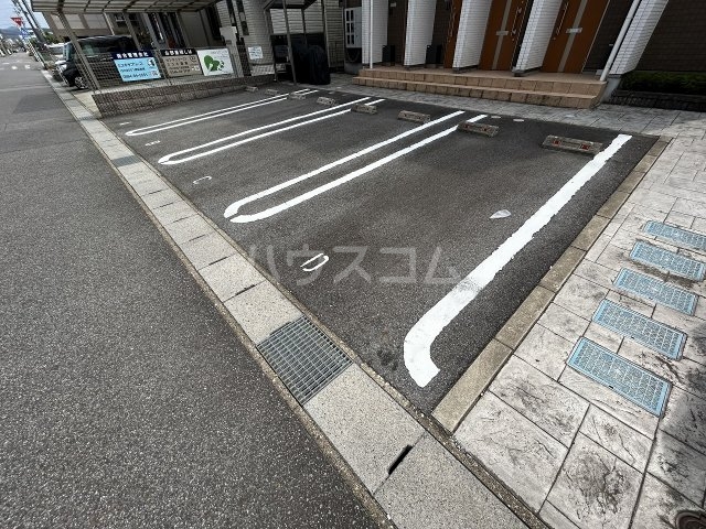 5/15 駐車場