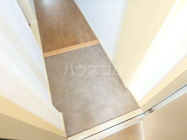 14/30 玄関