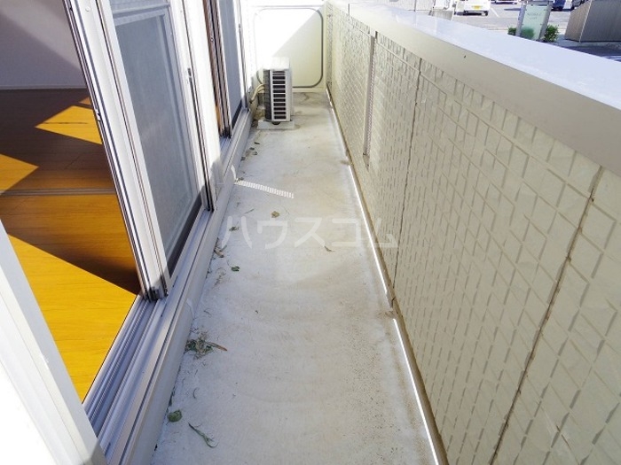 13/27 バルコニー