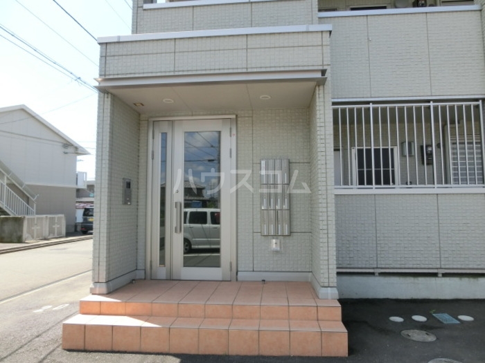 2/10 エントランス