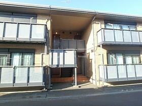 16/26 エントランス