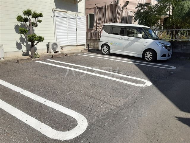2/10 駐車場