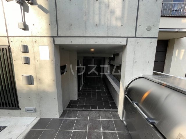 3/6 エントランス