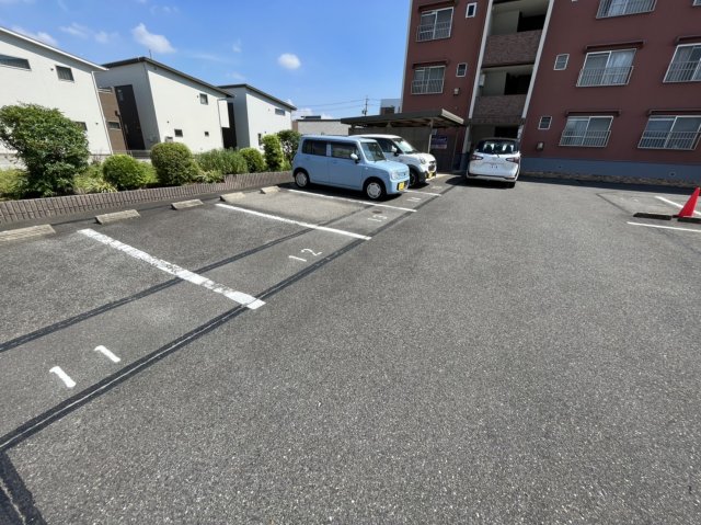 22/29 駐車場