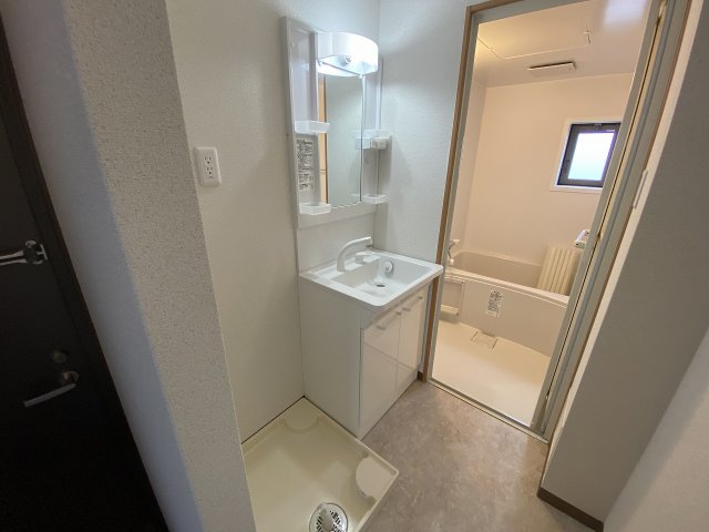 13/29 洗面