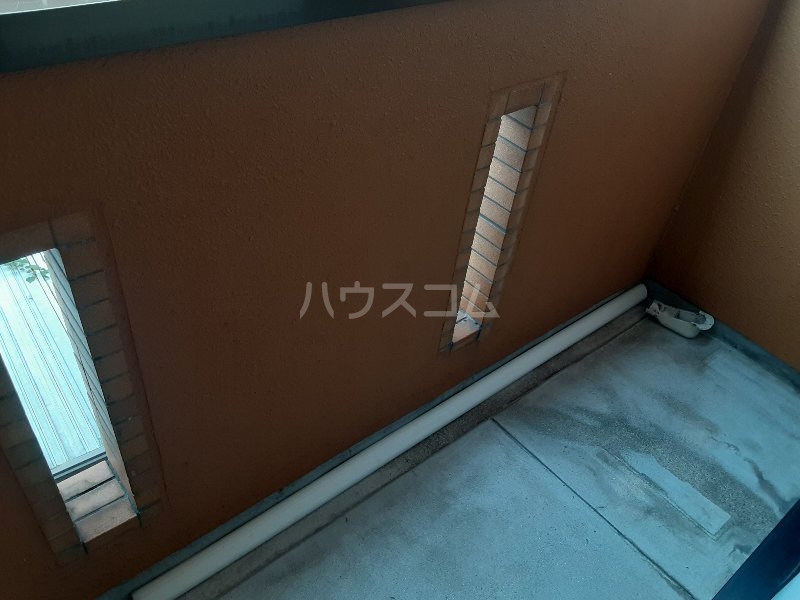 21/30 バルコニー