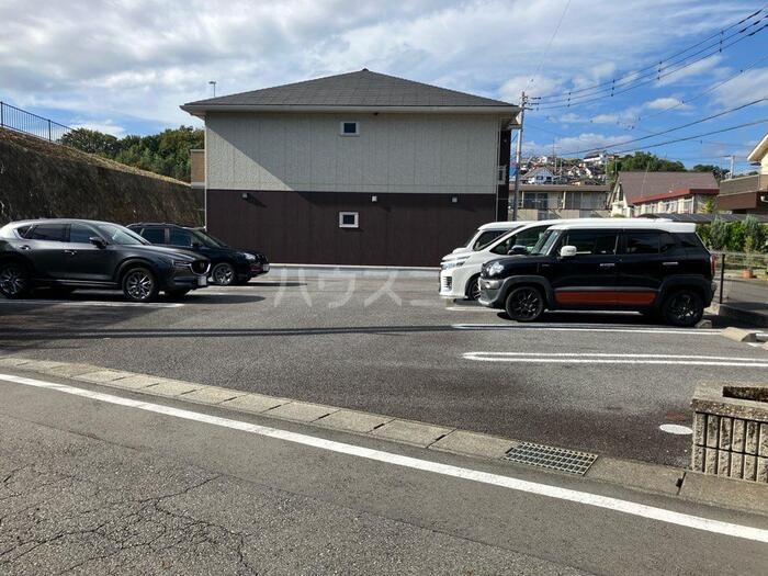 17/20 駐車場