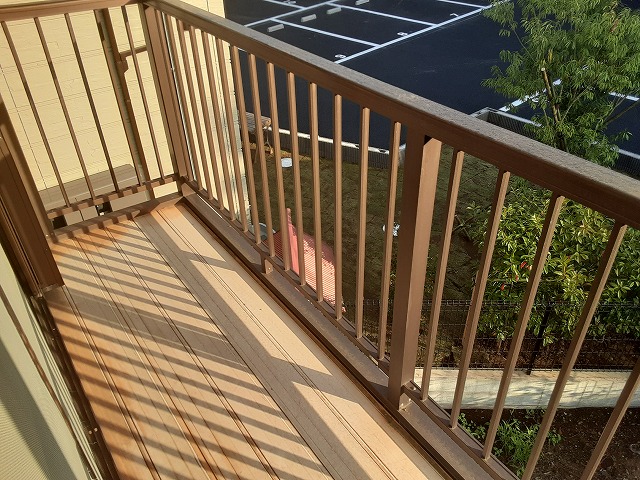 18/26 バルコニー