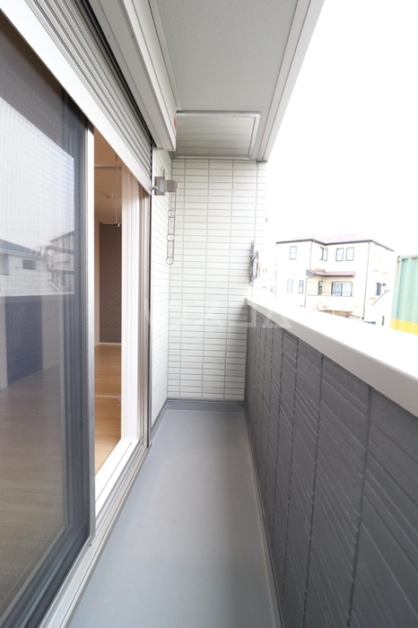 13/23 バルコニー