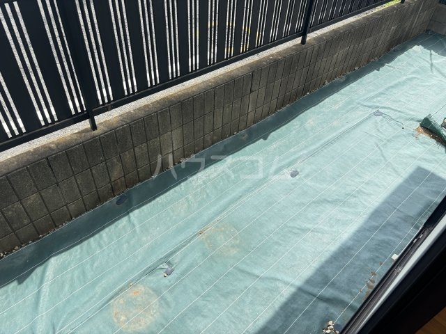 25/30 バルコニー