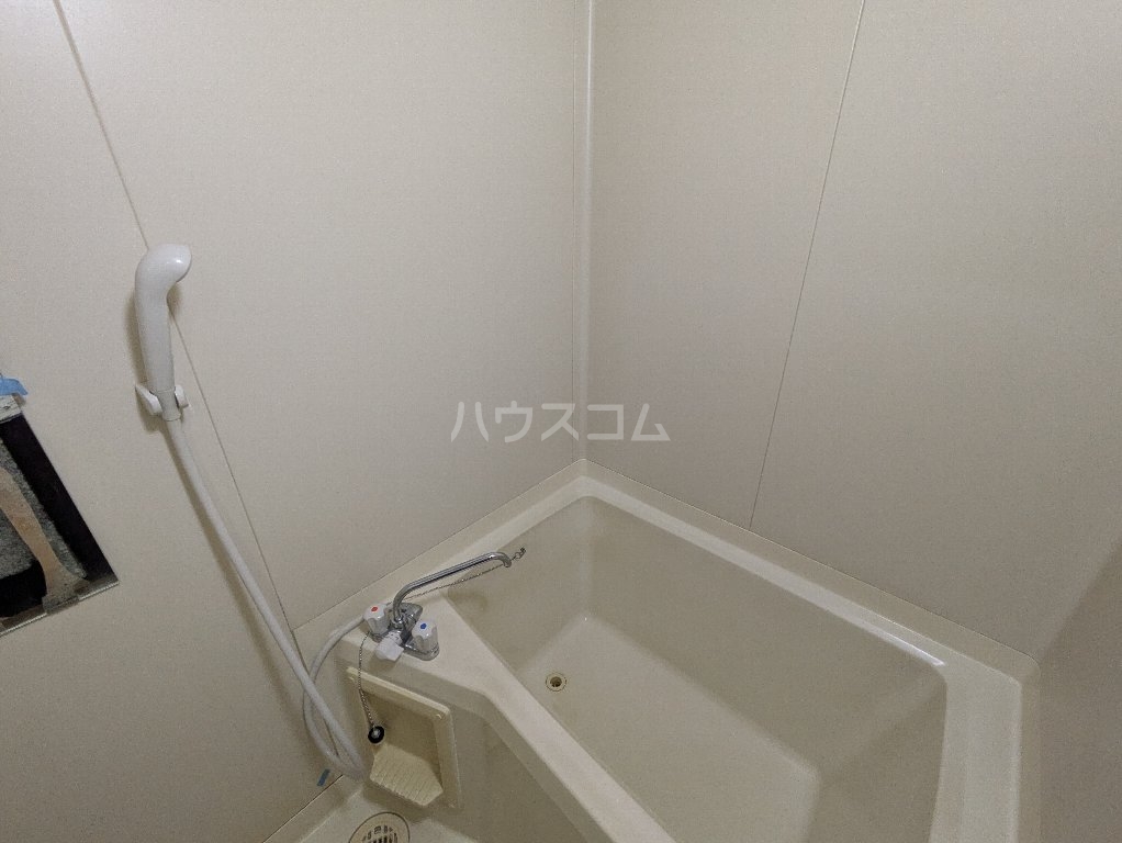 18/30 浴室